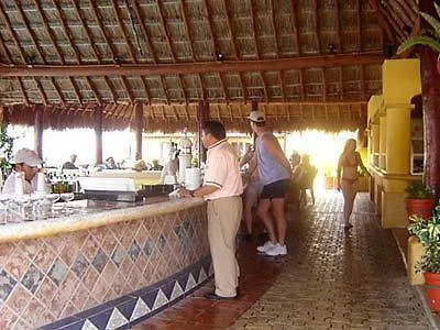 Holiday Village White Sands Cozumel